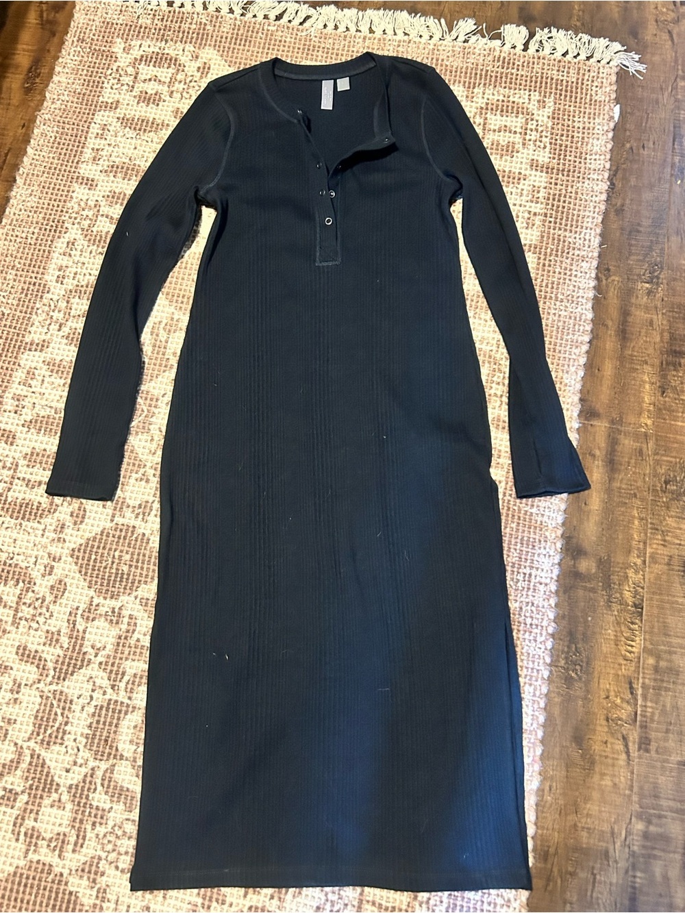 Sweaty Betty Black Ribbed Long-Sleeve Maxi Henley Dress Medium